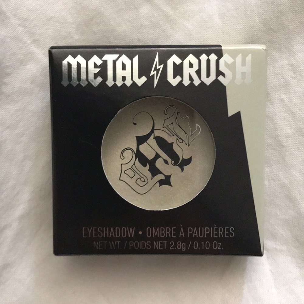 Kat Von D Metal Crush shadow - Thunderstruck- NEW!